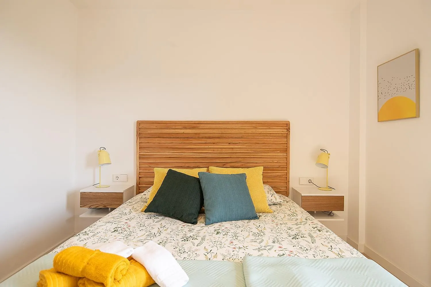 Magnificent Views, 3 Bedrooms, Terrace Barcelona Apartment